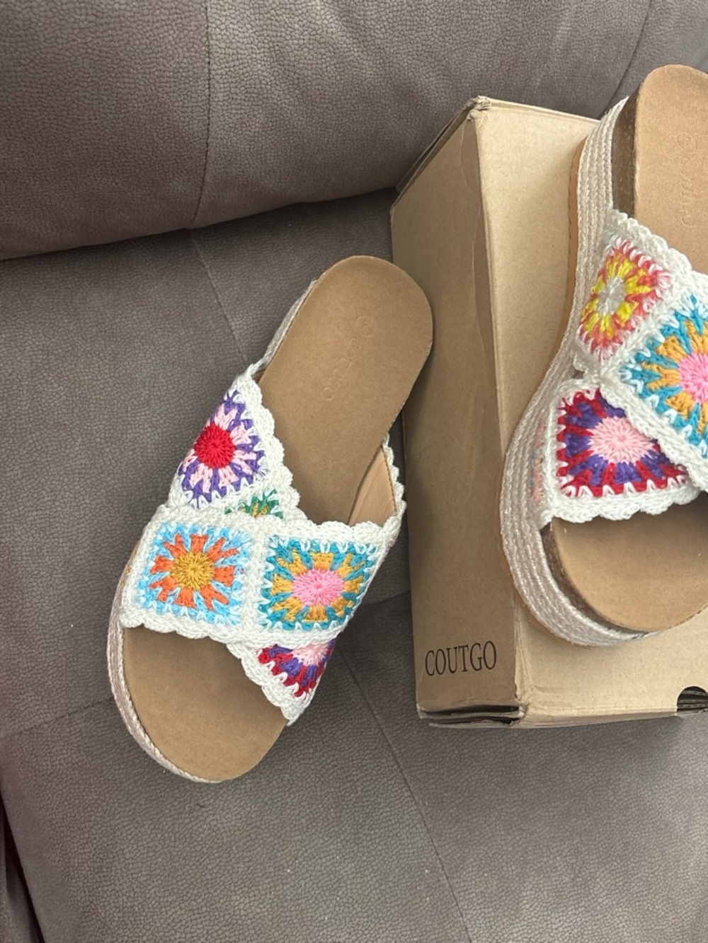 Coutgo Women's Multicolor Crochet Slide Sandals